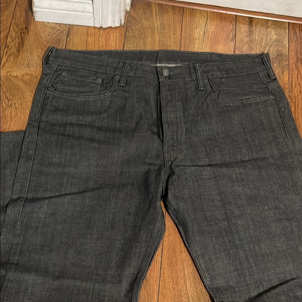 Men's Levi Jeans